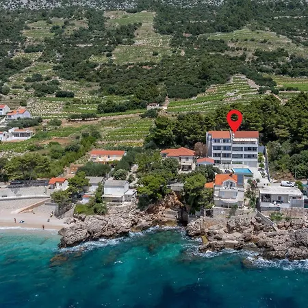 In With House Sea View Potomje