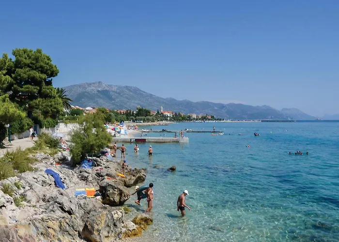 In With House Sea View 公寓 Potomje