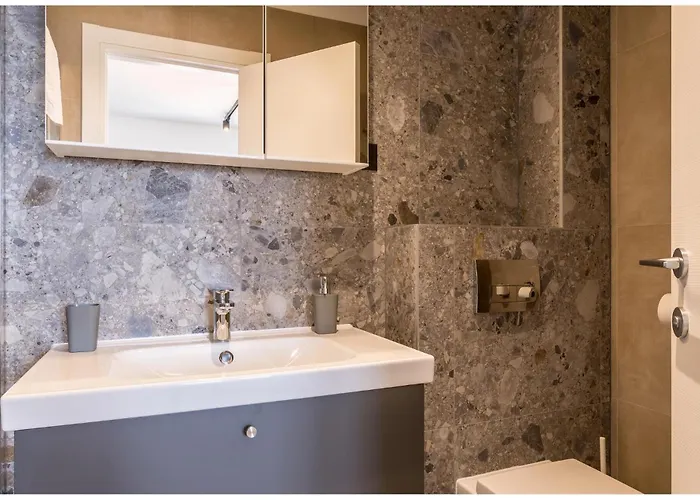 In With House Sea View Potomje